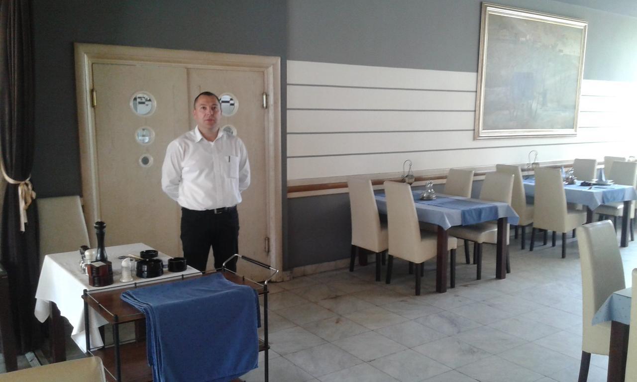 Motel Park Rogatica Экстерьер фото